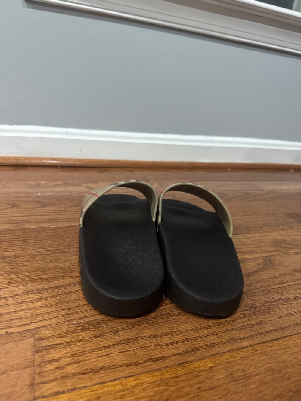 Men Accessories Subcategory Identification - Picture 4 of 6